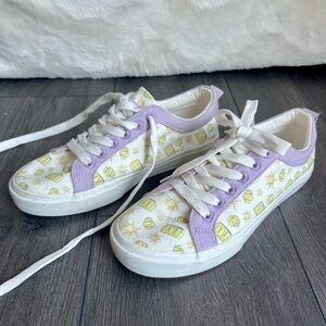 Disney Tangled Lanterns Shoes size 6